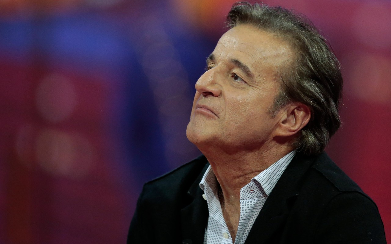 Christian De Sica Diventa Nonno Le Foto Della Nipotina Bianca Sono