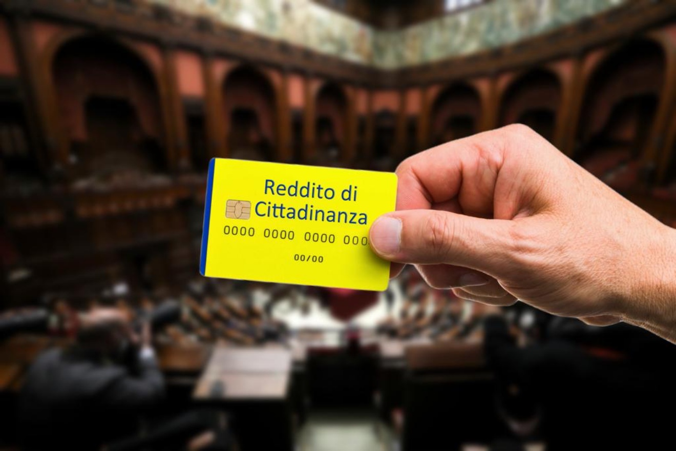 Reddito Di Cittadinanza Cosa Fare Per Non Perdere I Soldi Nel 2023