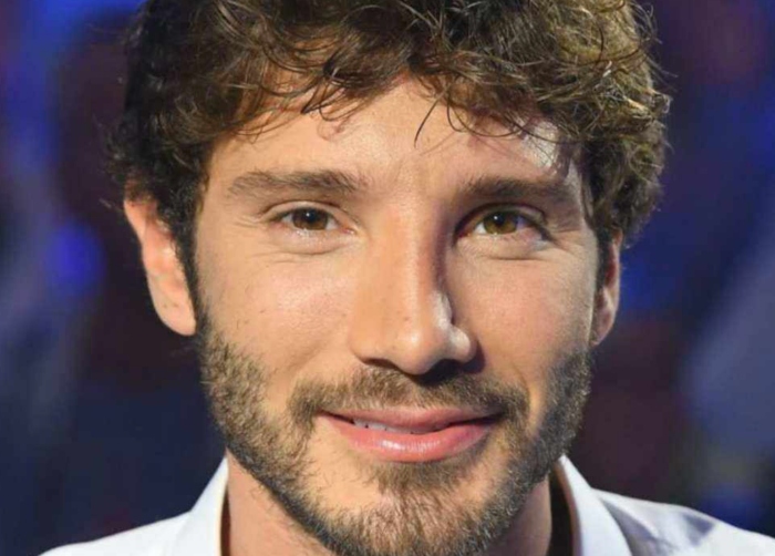 Francesca Fagnani il primo ospite di Belve è Stefano De Martino