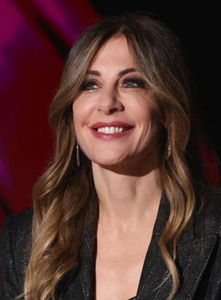 Francesca Fagnani Perch Veste Sempre Di Nero A Belve