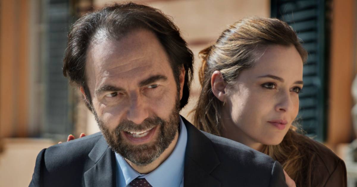 Purche Finisca Bene Digitare Il Codice Segreto Trama Cast Sceneggiatura