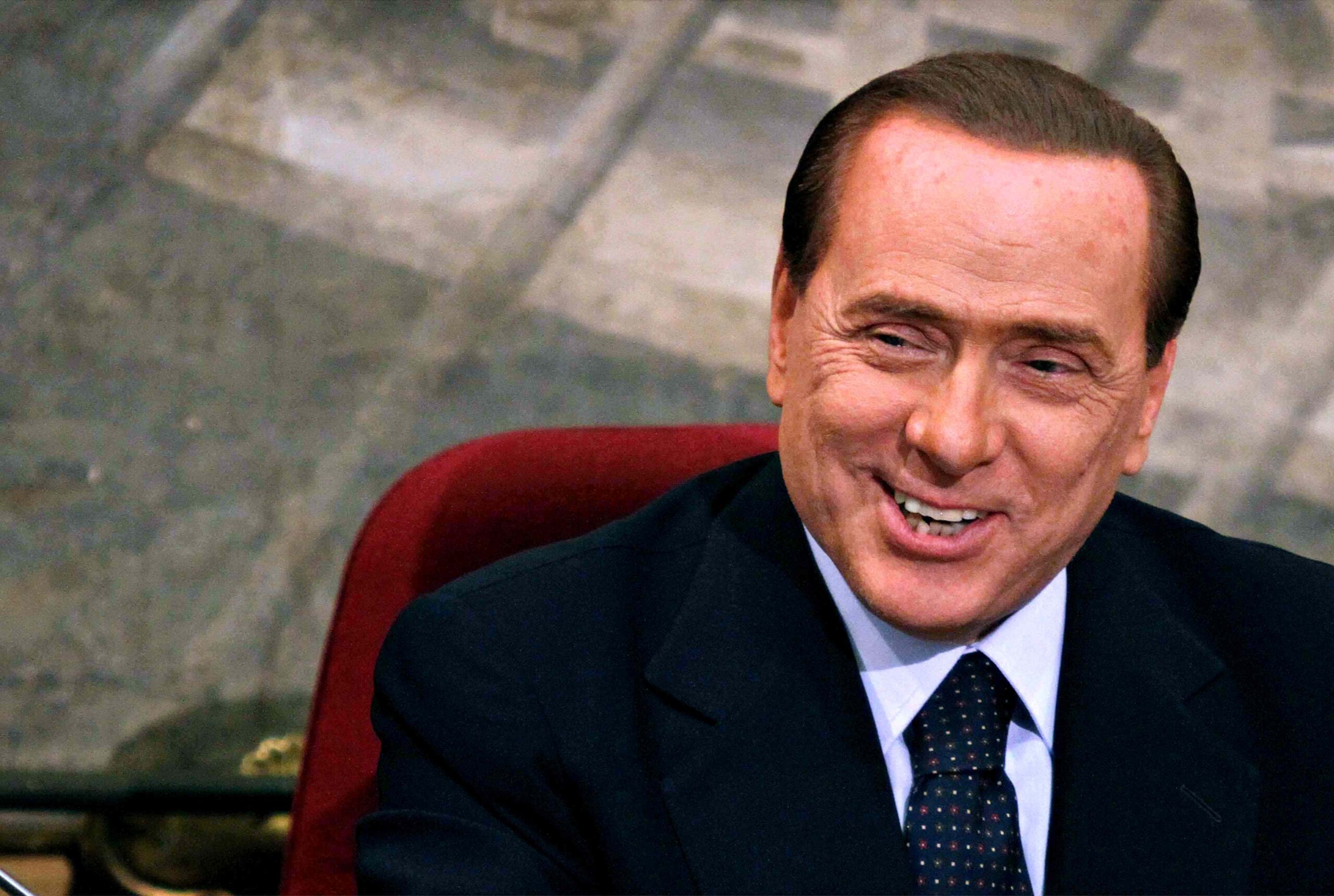Fabrizia Carminati e Silvio Berlusconi flirt