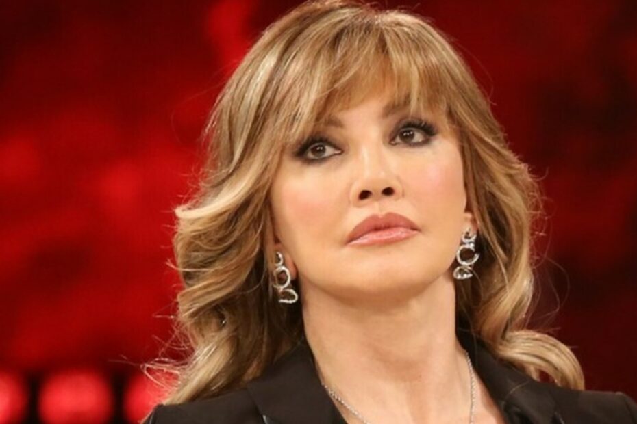 Milly Carlucci Il Cantante Mascherato