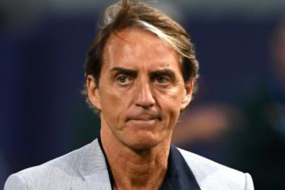 Striscia la Notizia Roberto Mancini tapiro