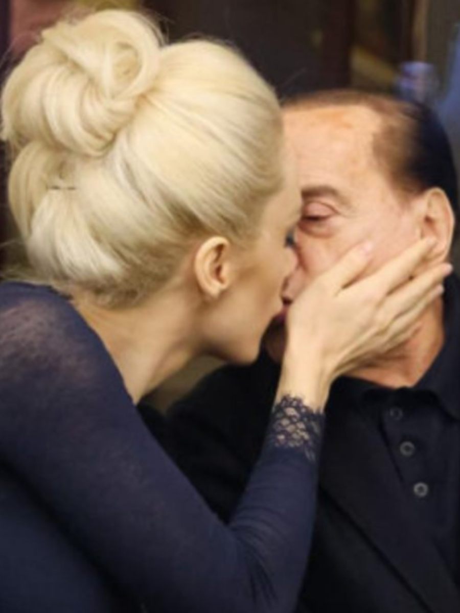 silvio berlusconi marta fascina