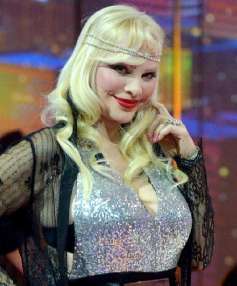 Lory Del Santo Isola Dei Famosi 2022