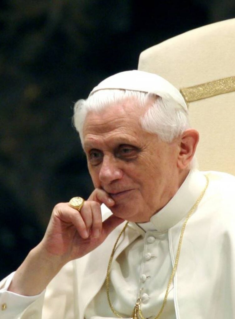 È Morto Benedetto XVI: Il Papa Emerito Aveva 95 Anni