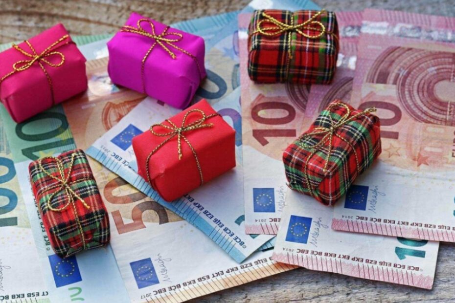 Bonus Natale 500 euro dipendenti