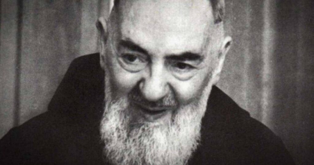 Notte di Natale, la profezia su Padre Pio è sconvolgente