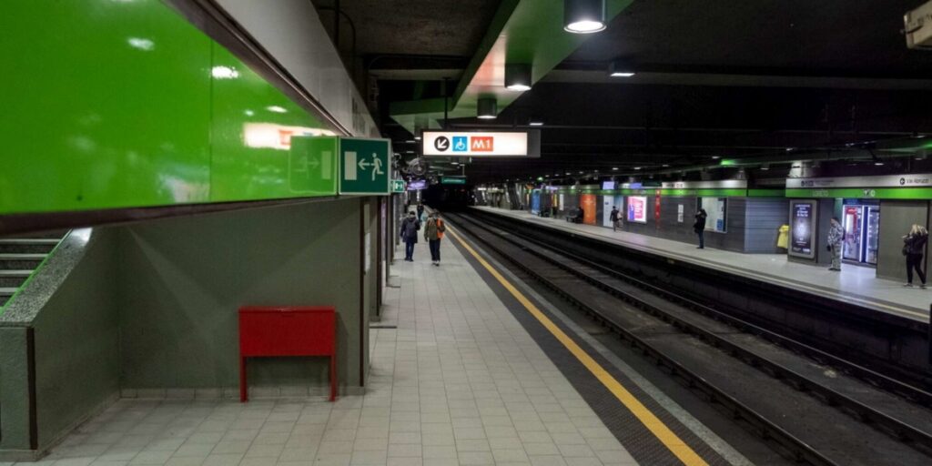 sparatoria metro milano