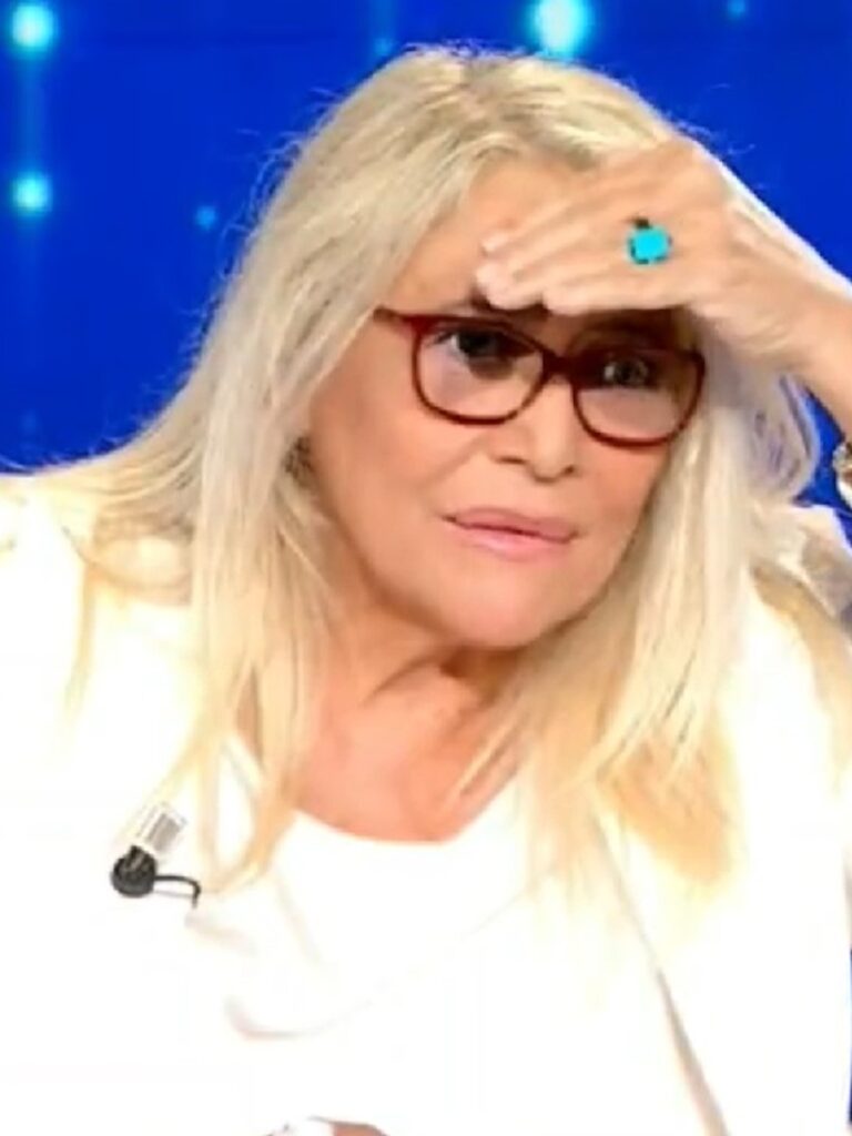 Domenica In, paura in studio: cosa succede dietro Alessia Marcuzzi