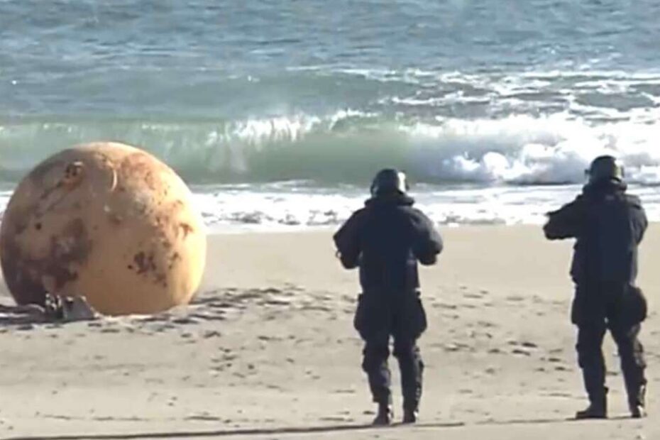 palla di ferro spiaggia