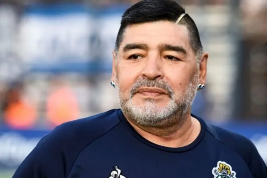 Maradona vivo scatto social