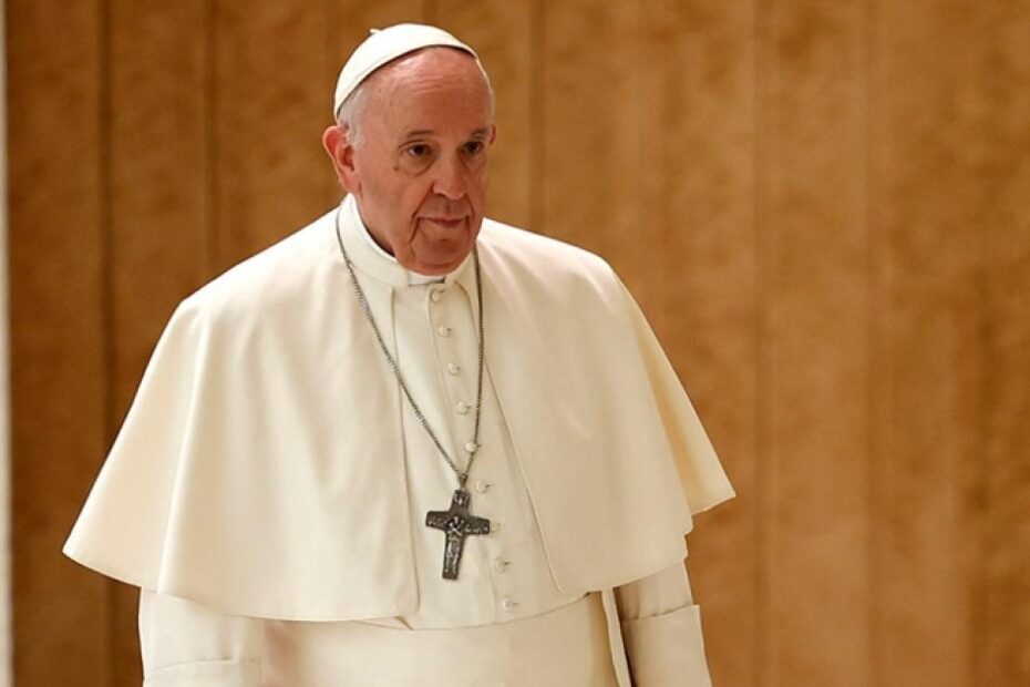 papa francesco ricoverato