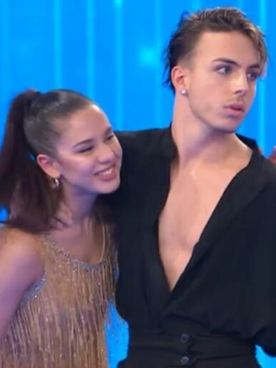 Amici, bacio tra Benedetta Vari e Mattia Zenzola: la reazione imprevista del fidanzato di lei