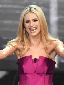 Michelle Hunziker Mostra Il Lato B Sui Social: Piovono Le Critiche