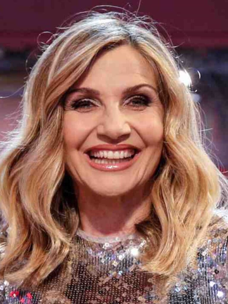 Lorella Cuccarini, la foto dopo la caduta: cosa le era successo