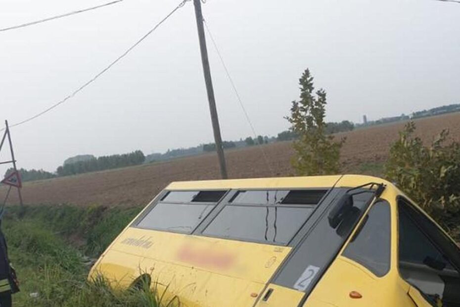 incidente scuolabus toscana