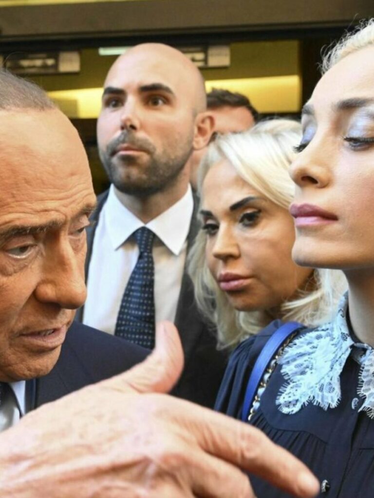 Berlusconi, cosa prevede l'ultima modifica al testamento