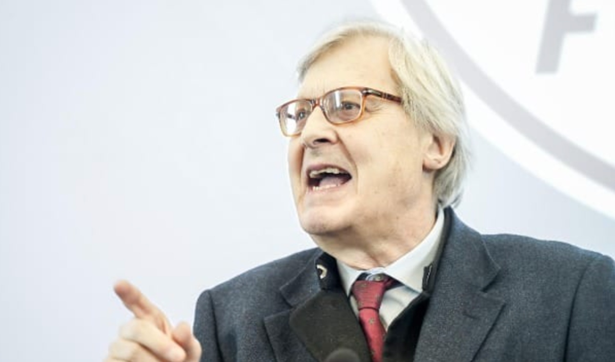 Incidente per Vittorio Sgarbi in Sicilia cos'è successo