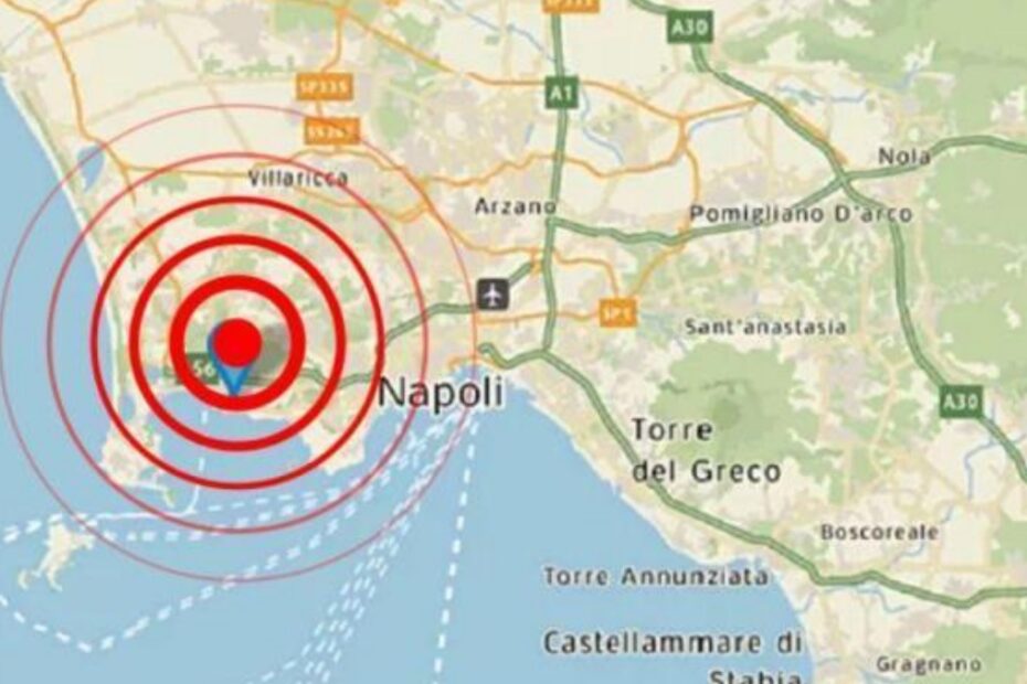 Nuovo terremoto nella notte ai Campi Flegrei: cosa sta succcedendo