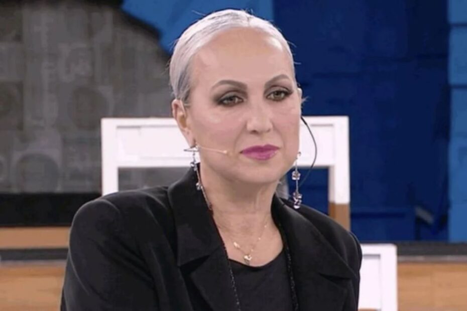 Alessandra Celentano lascia Amici