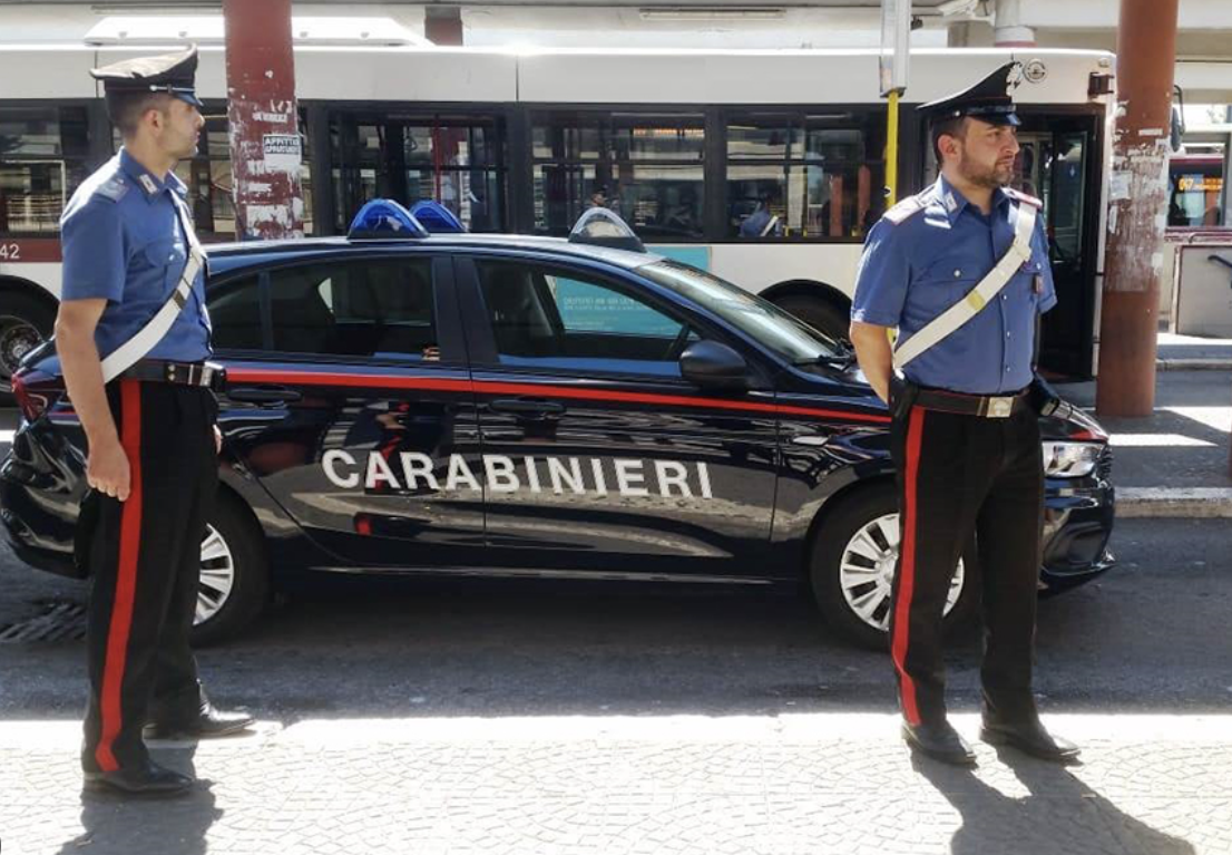 massacrata a botte dal fidanzato 