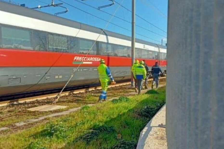 donna investita treno Senigallia