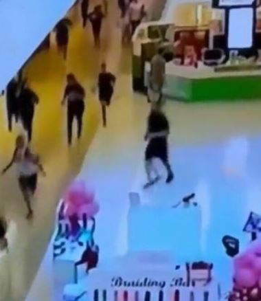 attacco al centro commerciale di Sydney