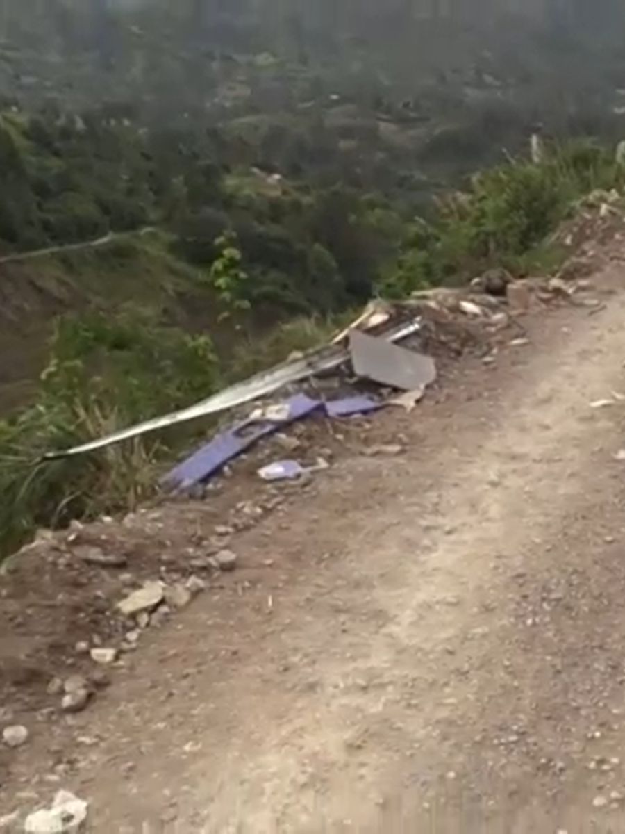 Tragico incidente in Perù, bus crolla in un burrone: 25 morti e 13 feriti