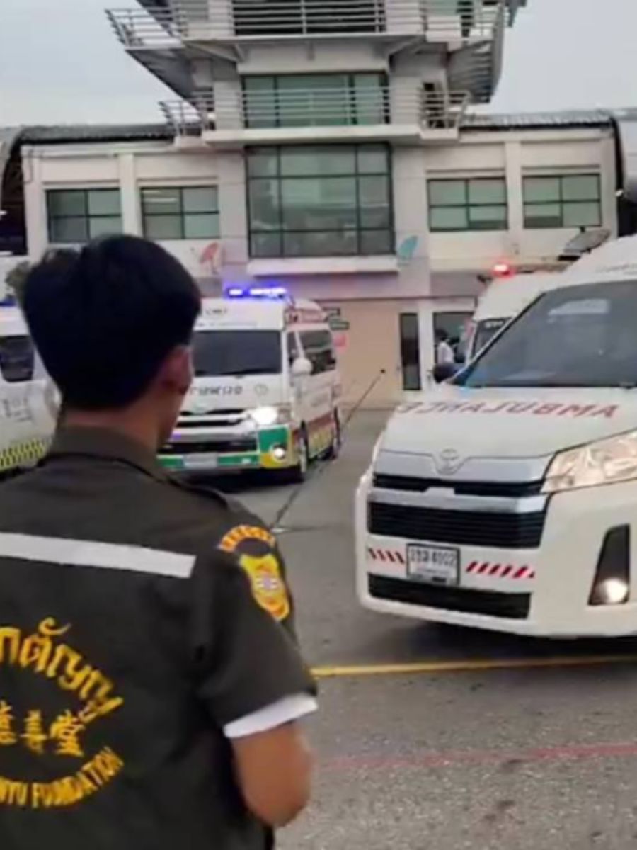 Singapore, un morto e 30 feriti per una violenta turbolenza durante il volo