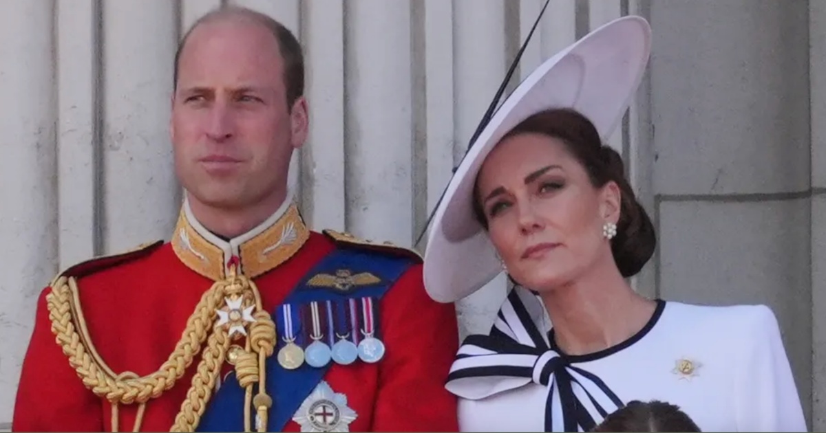 Kate Middleton al Trooping the Colour, cosa si sono detti sul balcone: il labiale rivela tutto (VIDEO)