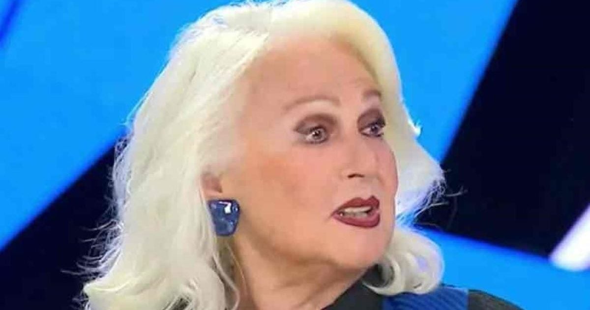 loretta goggi lascia tale e quale show