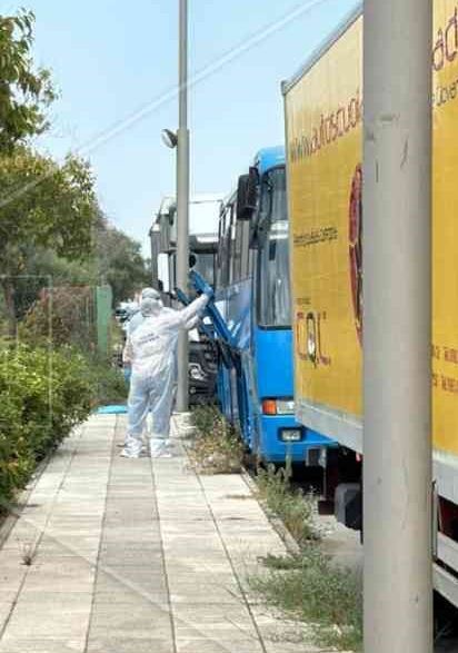 corigliano-rossano cadavere trovato in un autobus