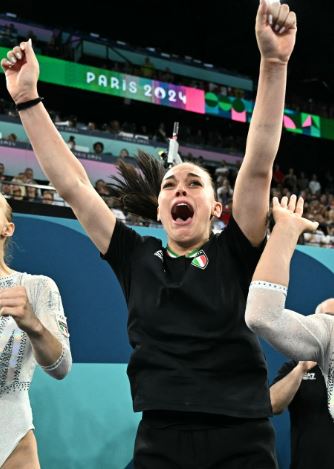 Olimpiadi , la vittoria delle ginnaste italiane