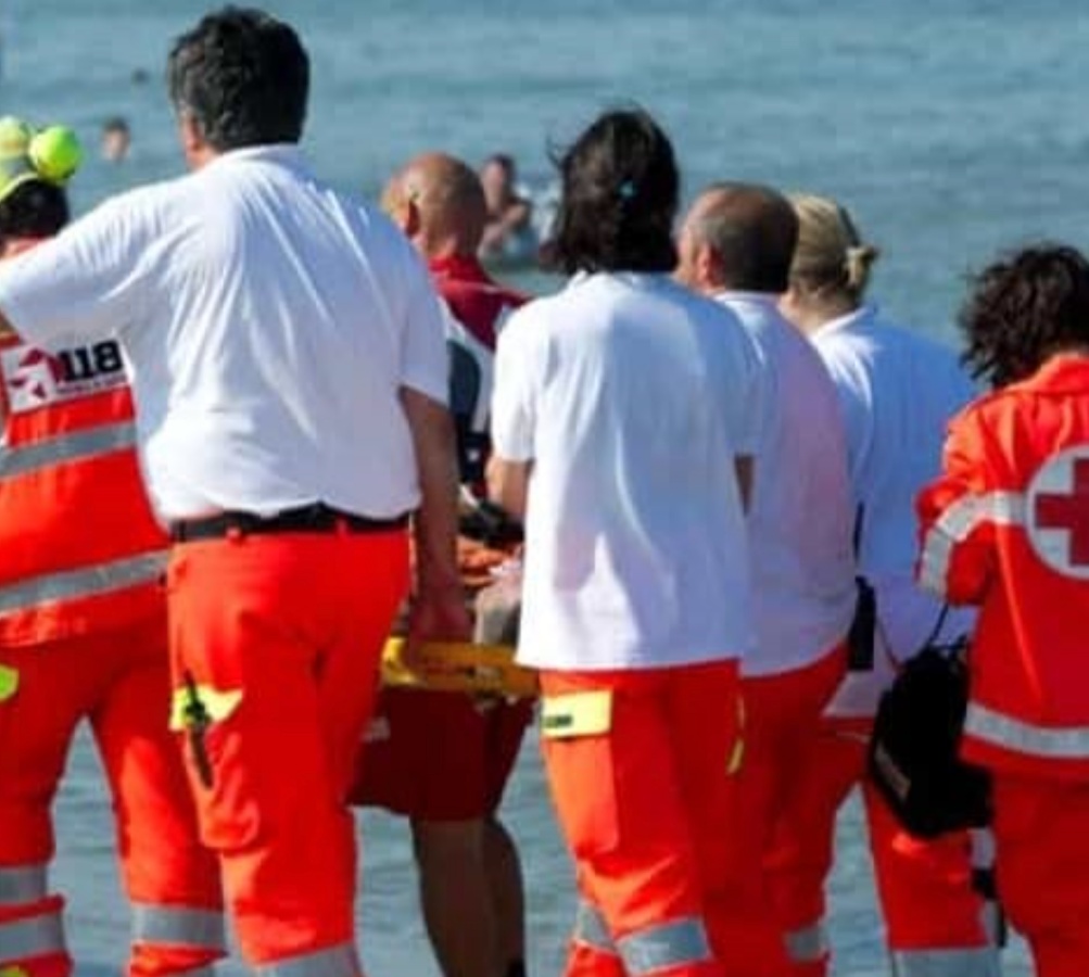 tragedia in spiaggia 