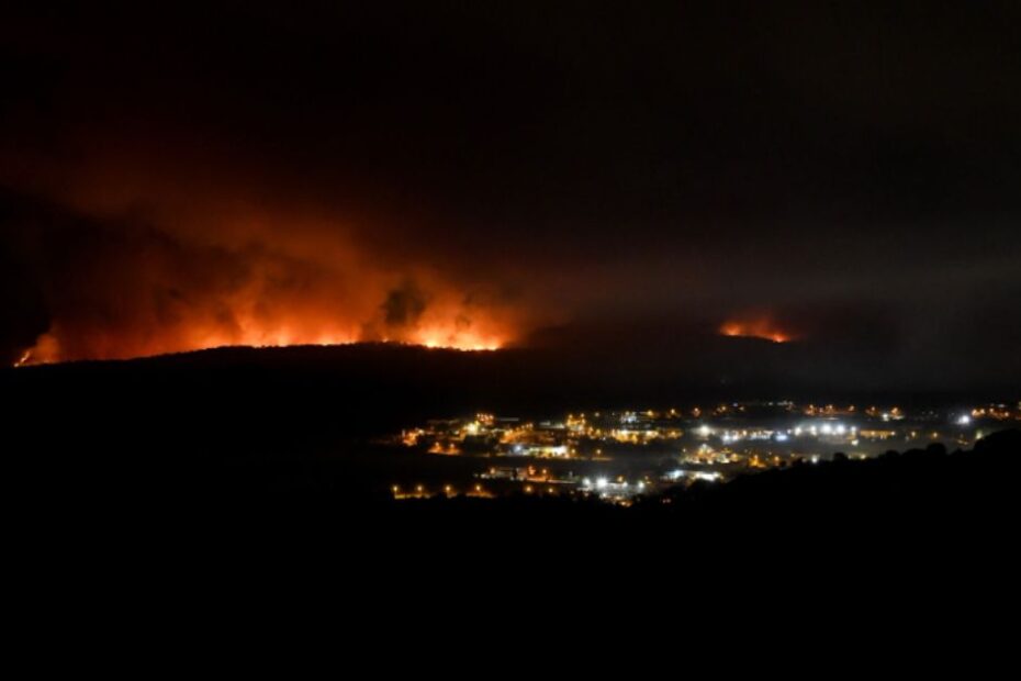 Incendio Nuoro oggi