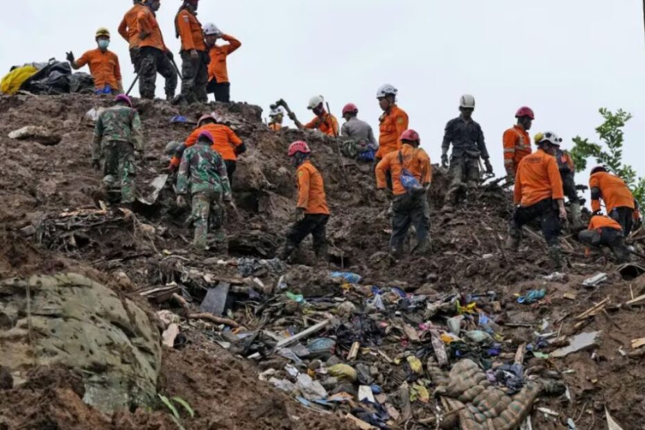Frana miniera Indonesia