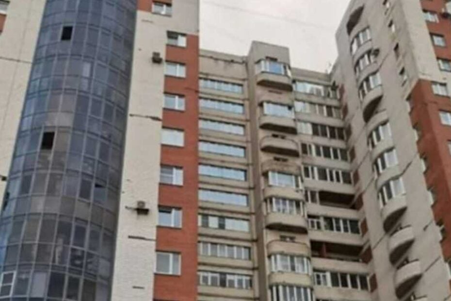 sposa muore cadendo dal balcone