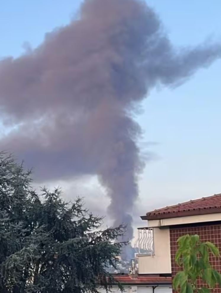 Incendio a Napoli