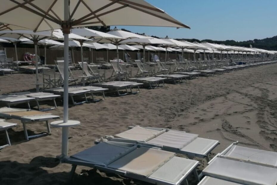 Orbetello pesci morti