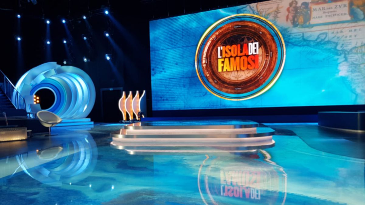 “Sarà lei a condurre…”, L’Isola dei famosi torna su Canale 5: i rumor sulla prossima edizione