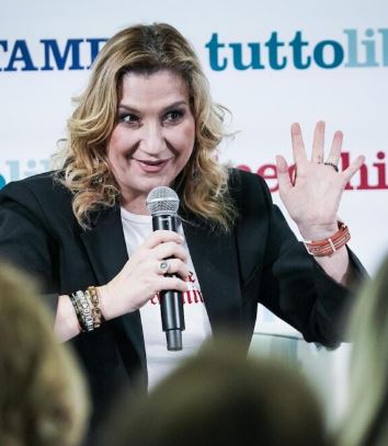 Serena Bortone, 5 in condotta è il nuovo show in Radio