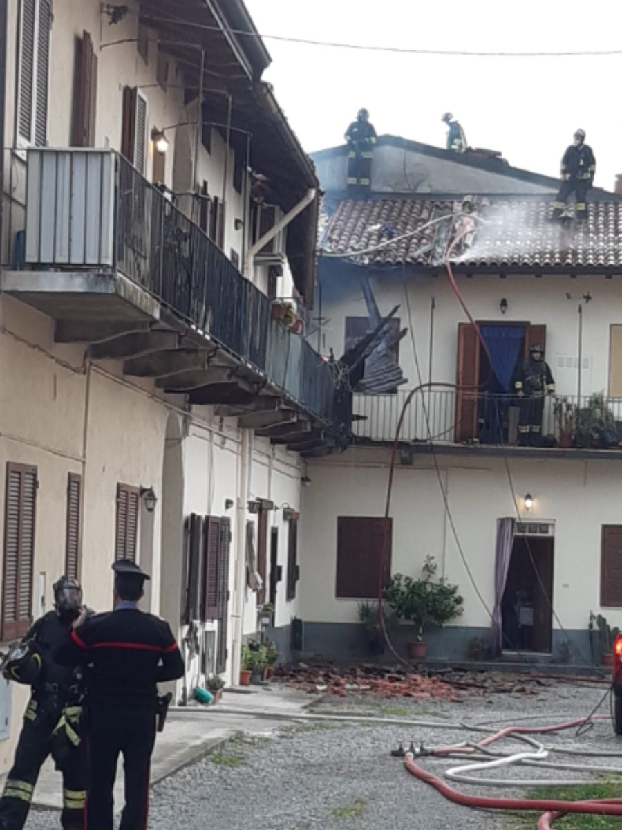 Incendio a Trezzo sull'Adda, morto un uomo di 70 anni