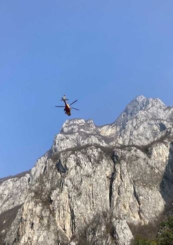 Incidente in tuta alare in Francia