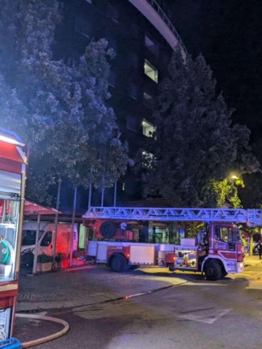 Incendio ad Abano Terme, hotel va a fuoco: salvate 273 persone