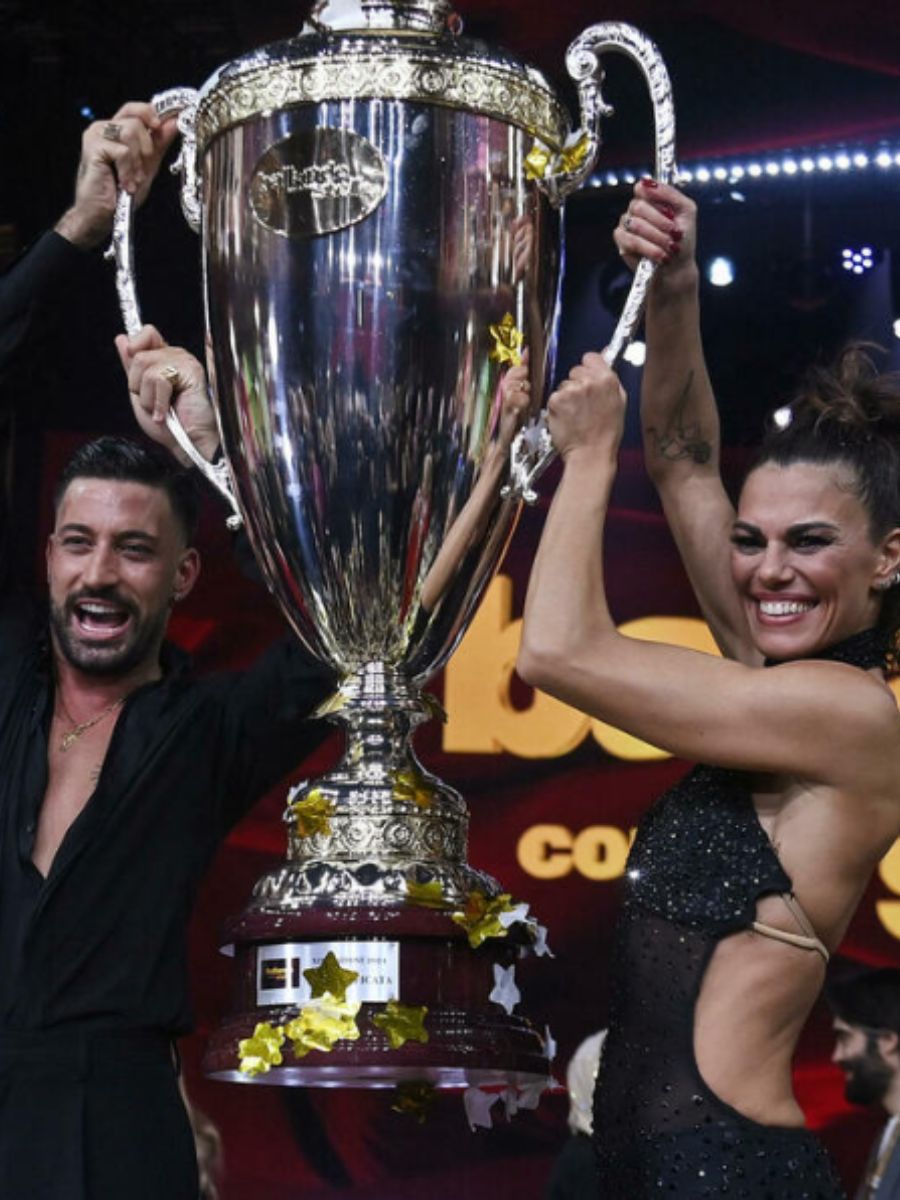 Bianca Guaccero e Giovanni Pernice, Natale insieme dopo la vittoria a "Ballando"