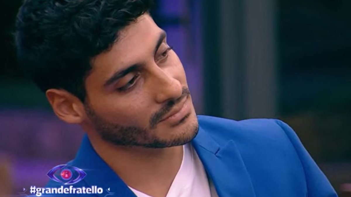 “Grande Fratello”, Javier esce allo scoperto con la inquilina (VIDEO)