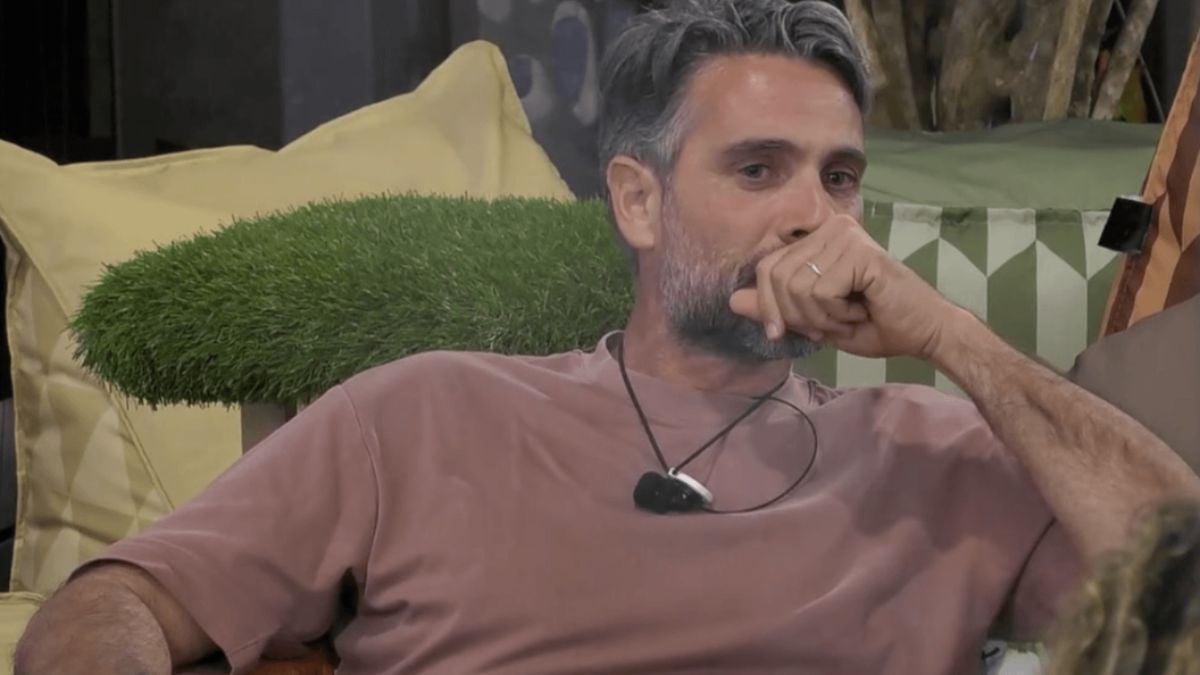 “Grande Fratello”, il pubblico chiede la squalifica di Luca: cosa ha detto