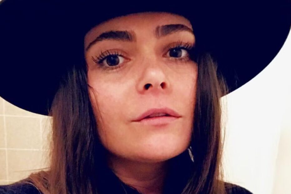 rebecca wylie simms
